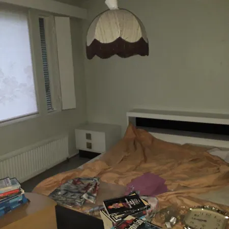 Rowhouse For 4 People With 2 *